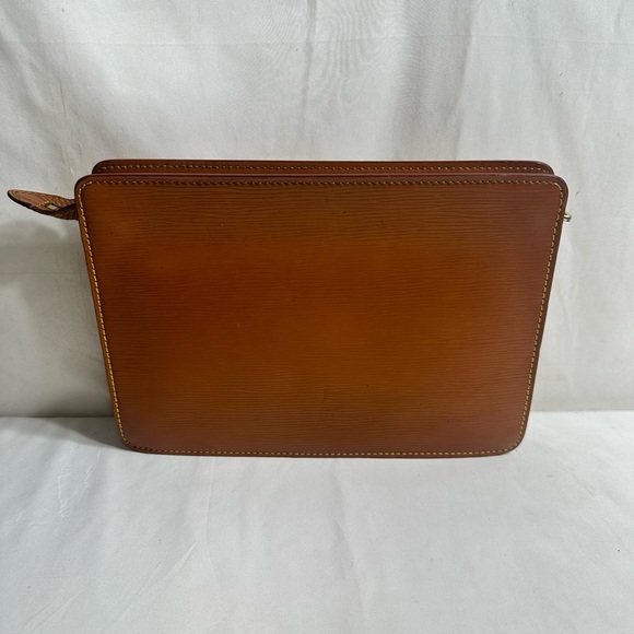 Louis Vuitton Clutch Bag - Picture 3 of 9